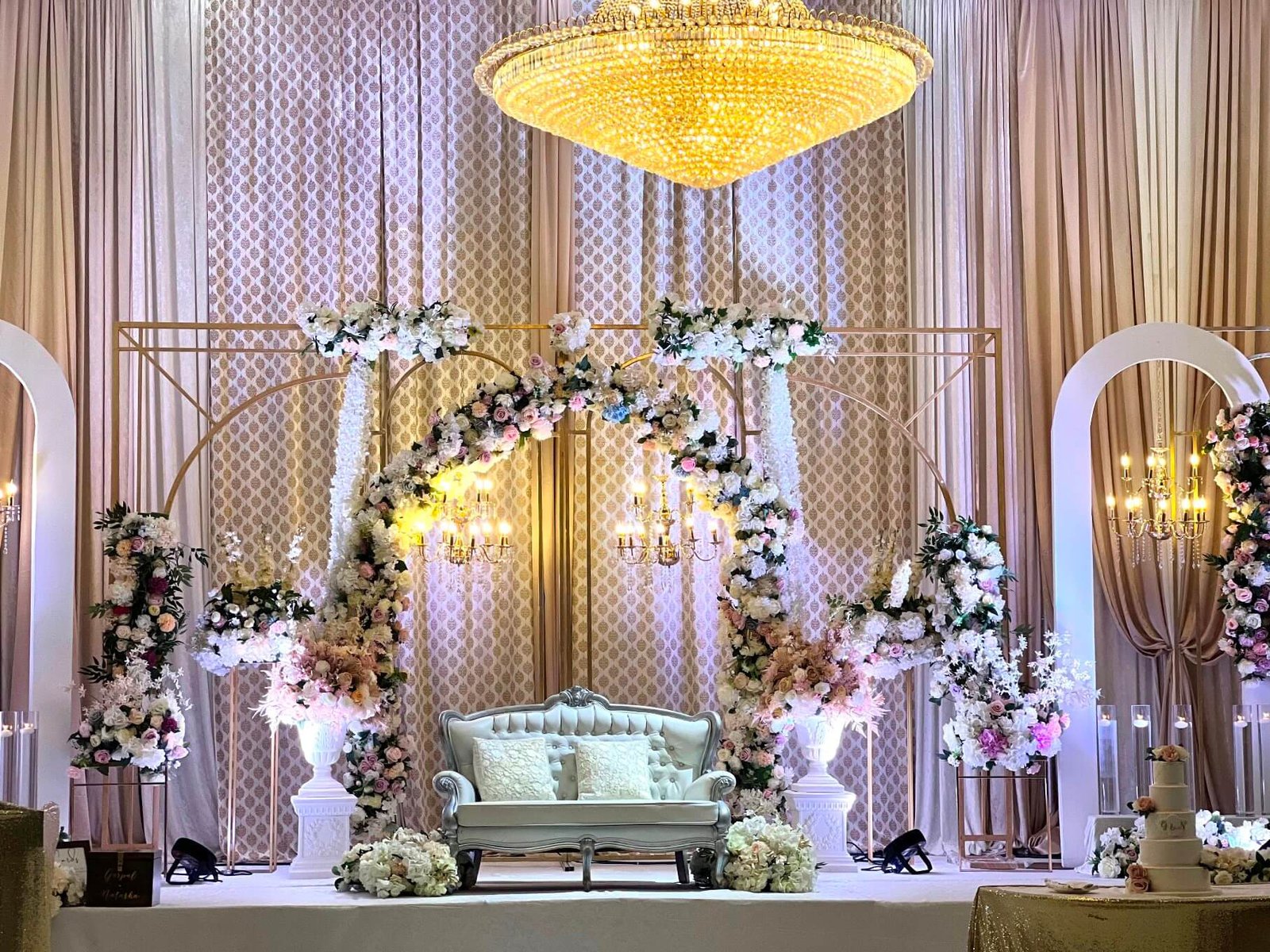 Anniversary Decoration